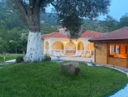 Bungalow Zu Verkaufen In Akkaya Taşliburunda