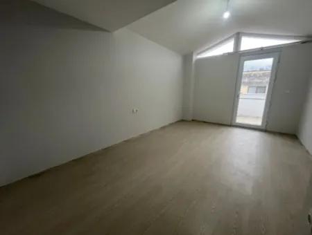 Penthouse-Maisonette-Wohnung Zum Verkauf In Dalaman Central Neighborhood