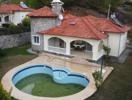 Freistehende Villa Mit Pool Zum Verkauf Zu Einem Erschwinglichen Preis Im Dalaman Akkaya Tal