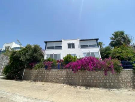 Magnificent Villa For Sale With Sea View In Dalaman